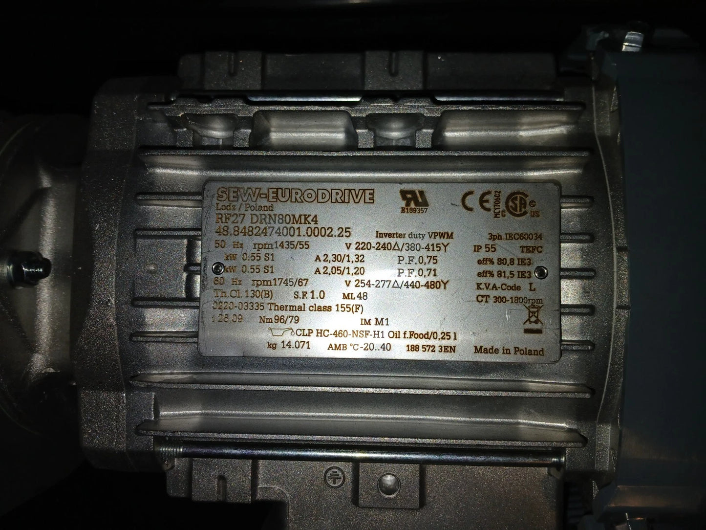 SEW Eurodrive Helical gearmotor RF27 DRN80MK4 3HP