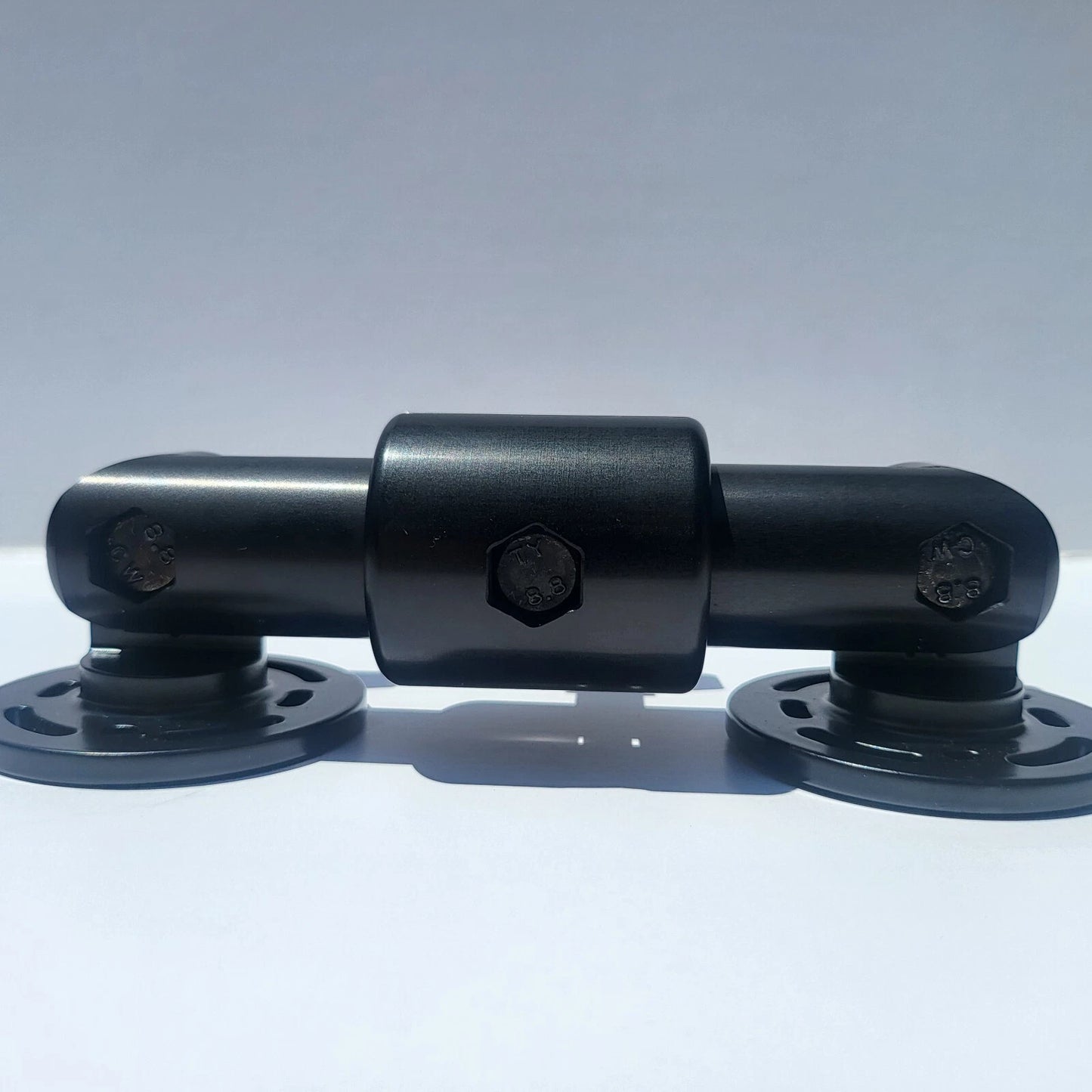 Heavy Duty Swivel Mount Round Bases With 4mm Slots Wing Nuts