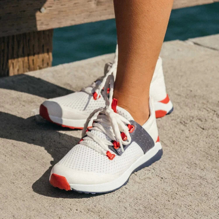 Olukai Wailuku Women’s Athletic Shoes White/Navy Size 9