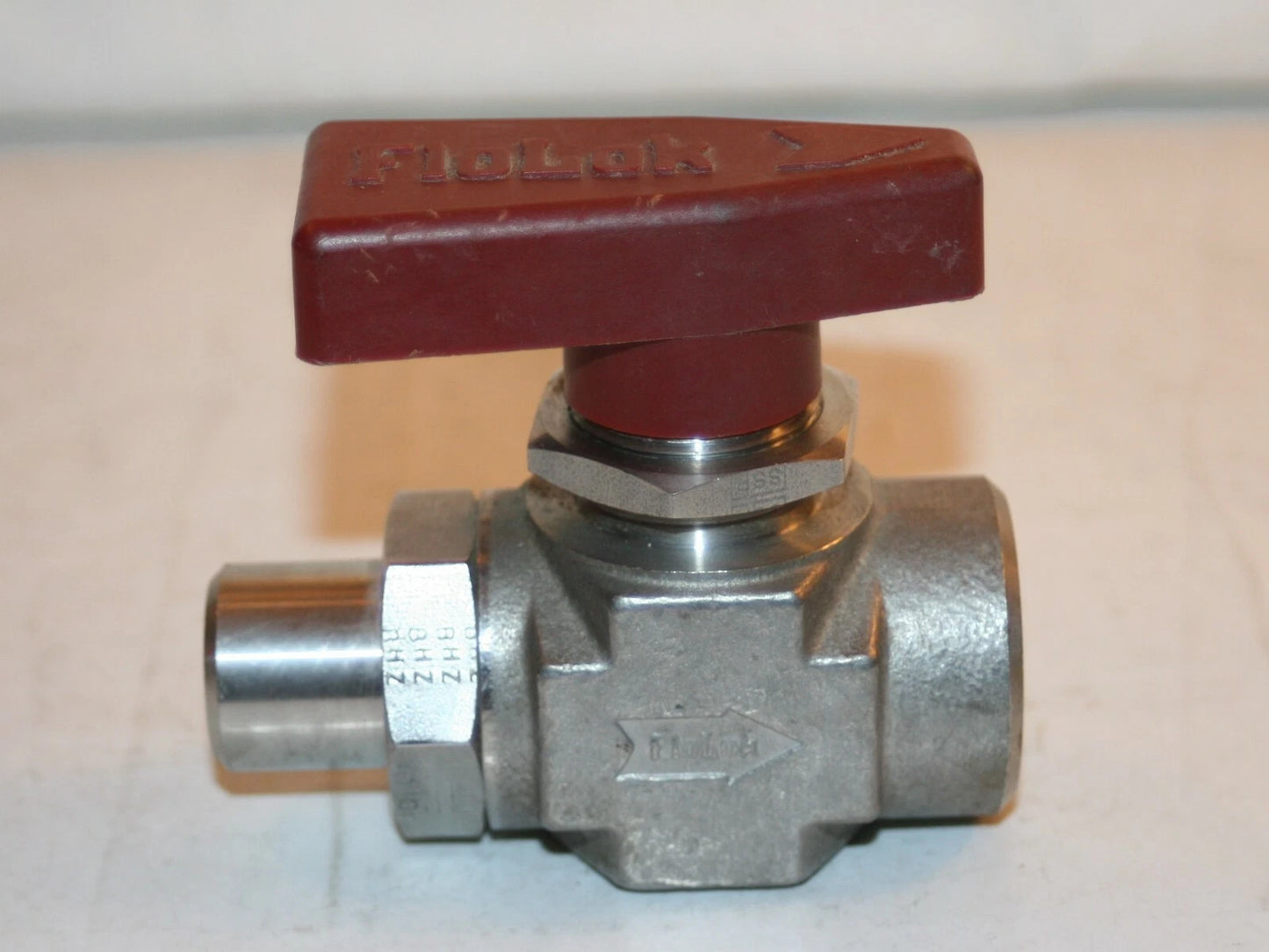 3/8" FNPT 316ss General Purpose Ball Valve SSP FloLok 319-K-316
