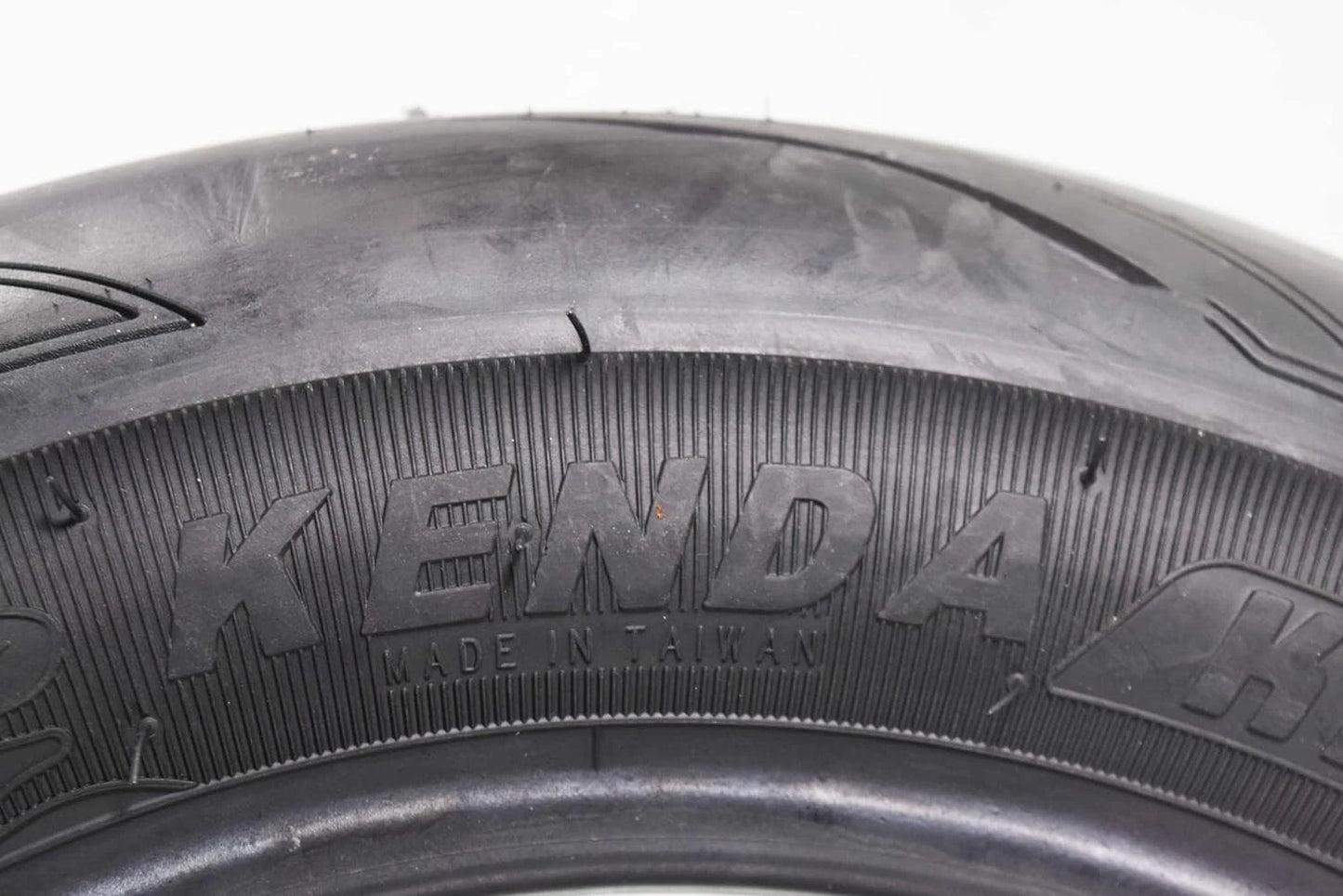 NEW - Kenda Tires 120/70ZR17 (58W) TL - Front Motorcycle Tire