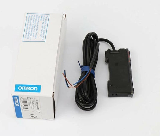 NEW Omron E3X-DA11-S-6 E3XDA11S6 Photoelectric Switch FREE SHIPPING